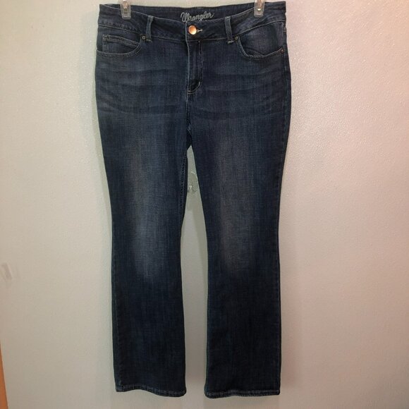 Wrangler Womens Size 15 x 34 Dark Wash Blue Essential Mid Rise Boot Cut Jeans - Picture 3 of 9